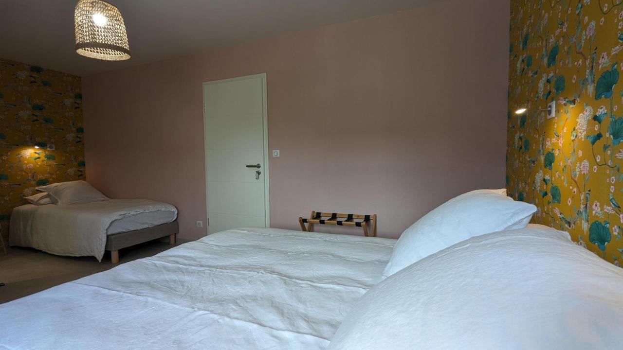 L'Orcheran Bed & Breakfast Vielverge Bagian luar foto